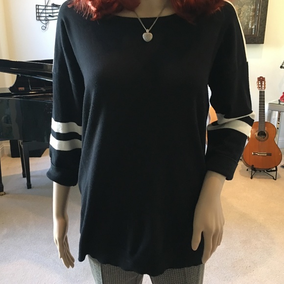 Black & White Striped 3/4 Sleeve Crewneck Sweater - Picture 3 of 6